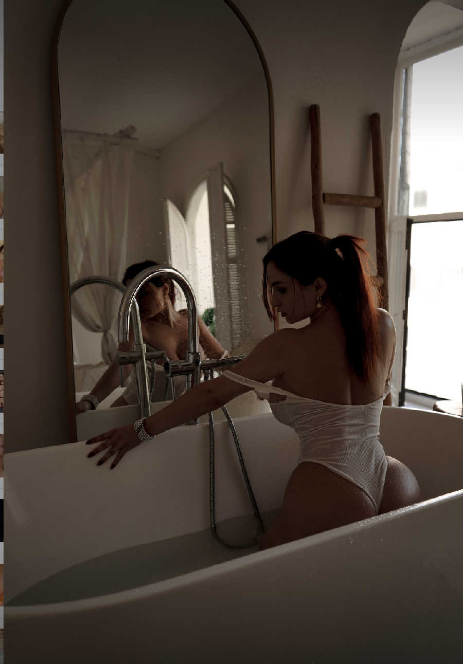 A playful frame from Miranda Faith nude — online in Leeds